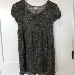 Cute paisley top
